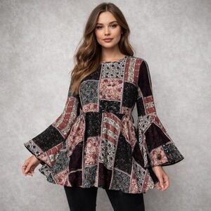 American Eagle Patchwork Bell Sleeve Babydoll Top Womens Medium Floral‎ Paisley